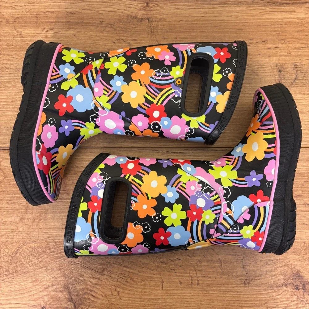 BOGS Rainbow Flower Rain Boot Black Multi Kids Size 11 Rubber Waterproof Printed